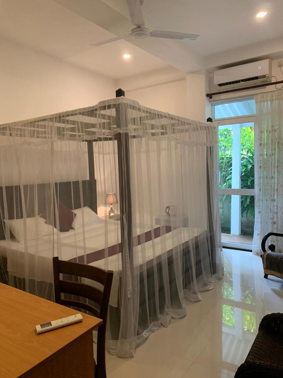 Villa Olga Unawatuna Szoba fotó